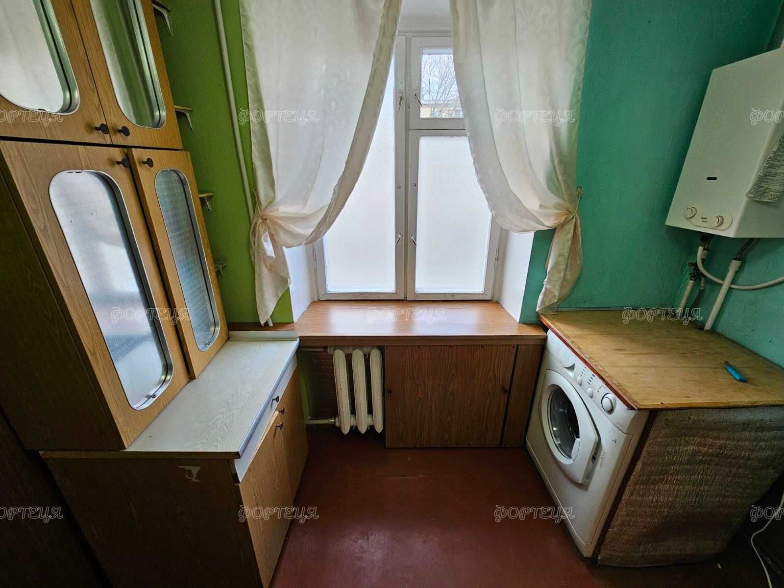 Продам 3- комнатную квартиру  в Центральном районе