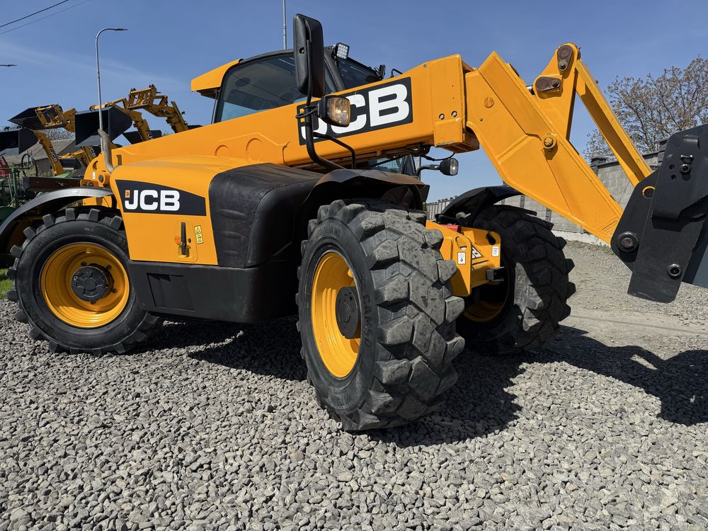 JCB 541-70 agri super 2010р