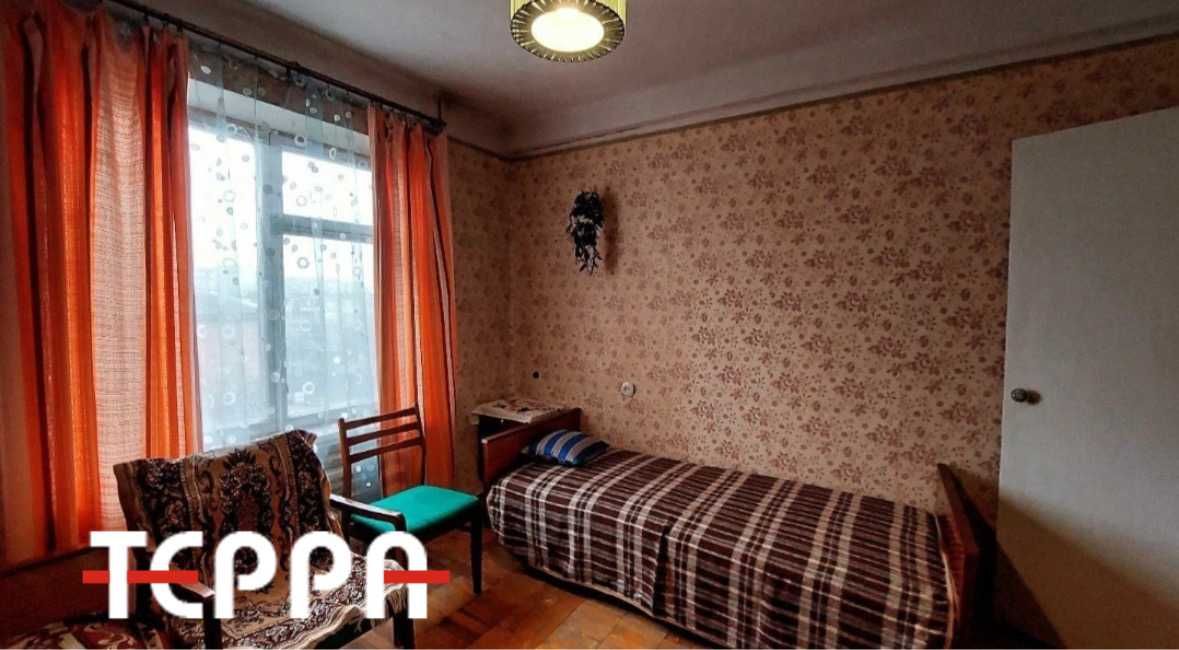 Продаж 3-кімнатної квартири Бабурка