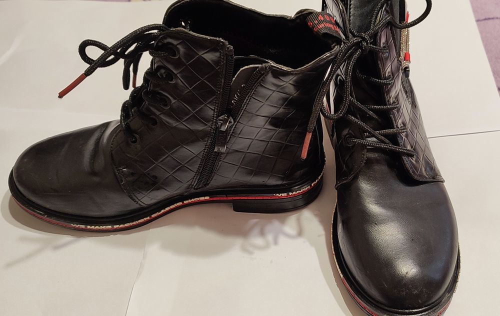 Осінні черевики для дівчинки 36 розмір