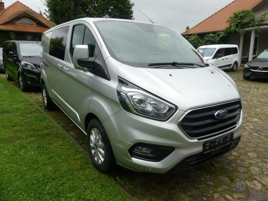 Ford Transit Custom  2,0 Tdci 170KM Limited Tourneo L2H1 Doka 5 miejsc full opcja F.VAT23