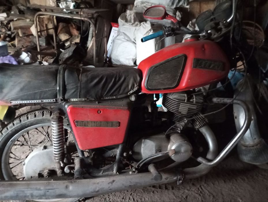 Мотоцикл Иж планета 5