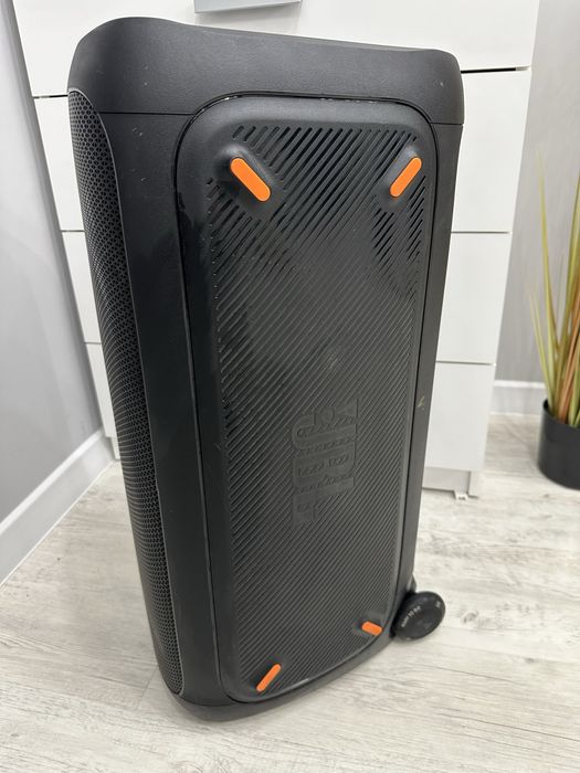 ПРОДАМ Partybox 310