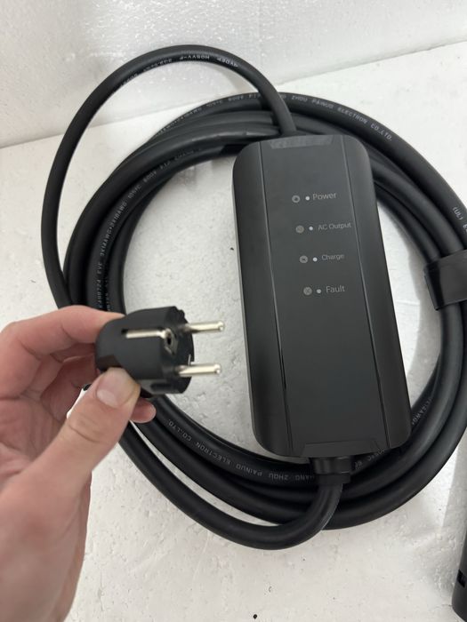 Зарядка Tesla 16А для електромобілв які приіхали з США