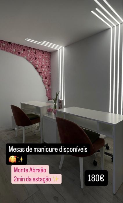 Mesa de unhas em salão