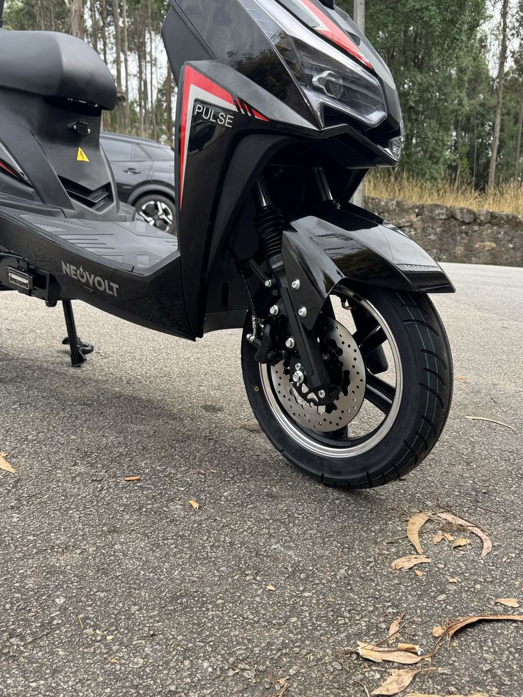 Mota elétrica Neovolt Pulse 72V NOVA (65KM AUTONOMIA)