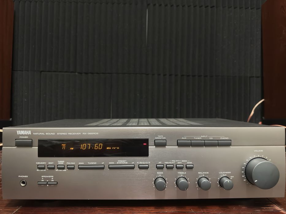 Amplituner Yamaha AX-385RDS