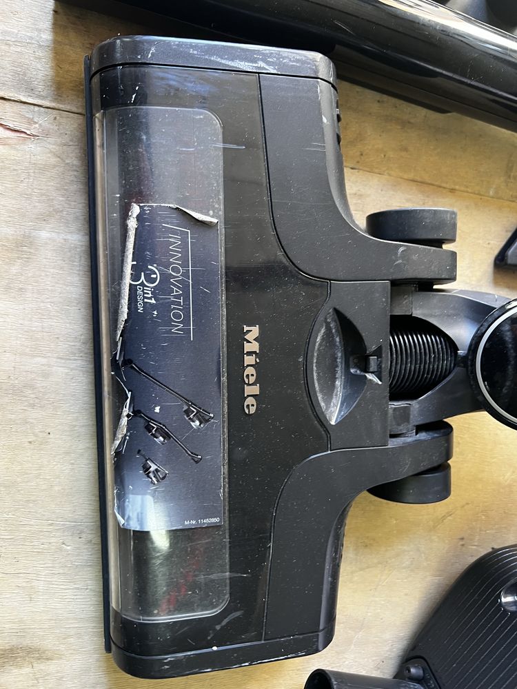Odkurzacz bezprzewodowy MIELE Triflex HX1