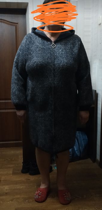 Пальто демисезон на молнии р.52-54