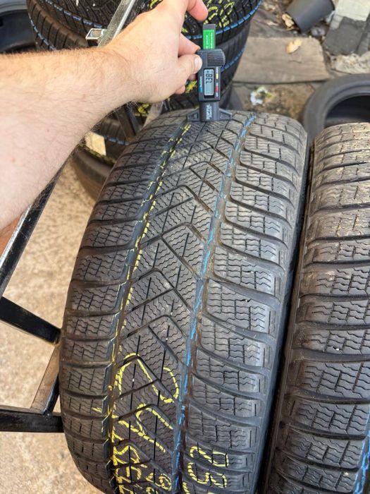 Шины БУ 235 45 R 18 Pirelli SOTOZERO 3 шумка Зимний комплект