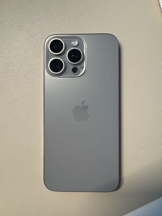 Iphone 15 pro max 256 Gb Cinza