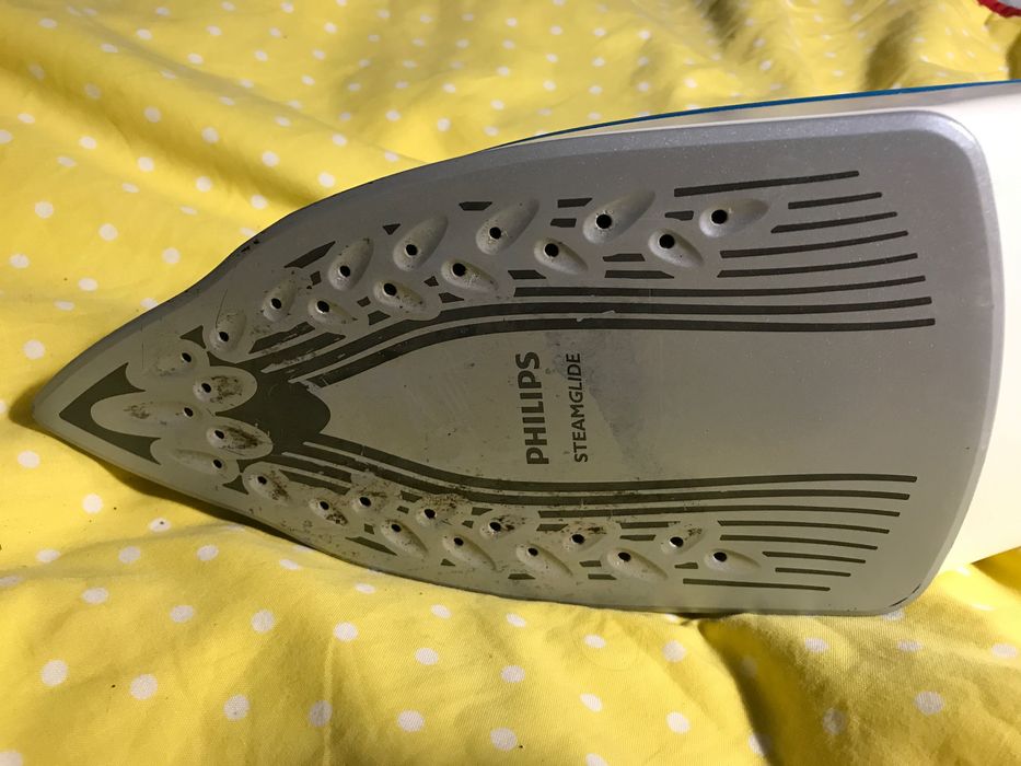 Праска Philips powerlife 2000w, паровий удар 95 g