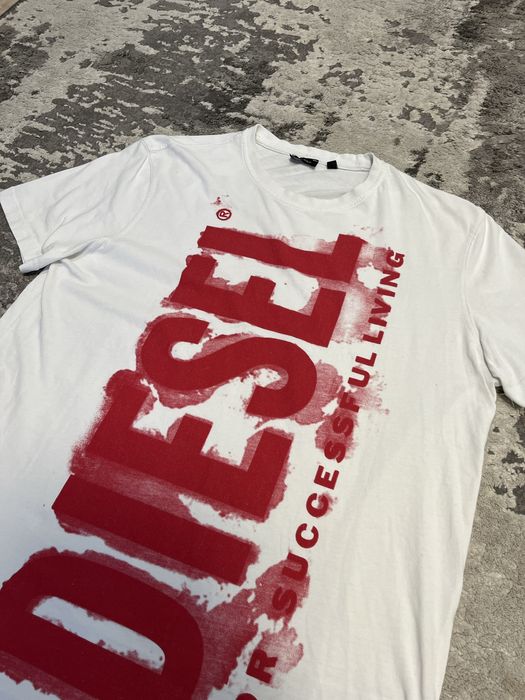 Футболка Diesel big logo red gallery dept