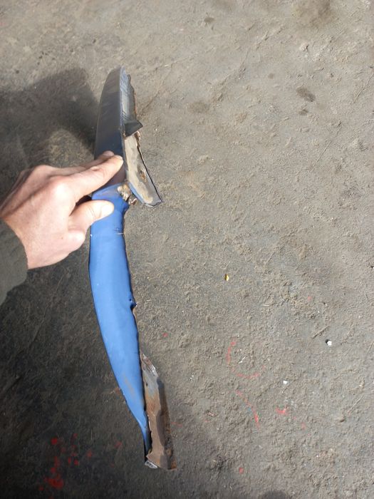 Продам крило ліве 2107.