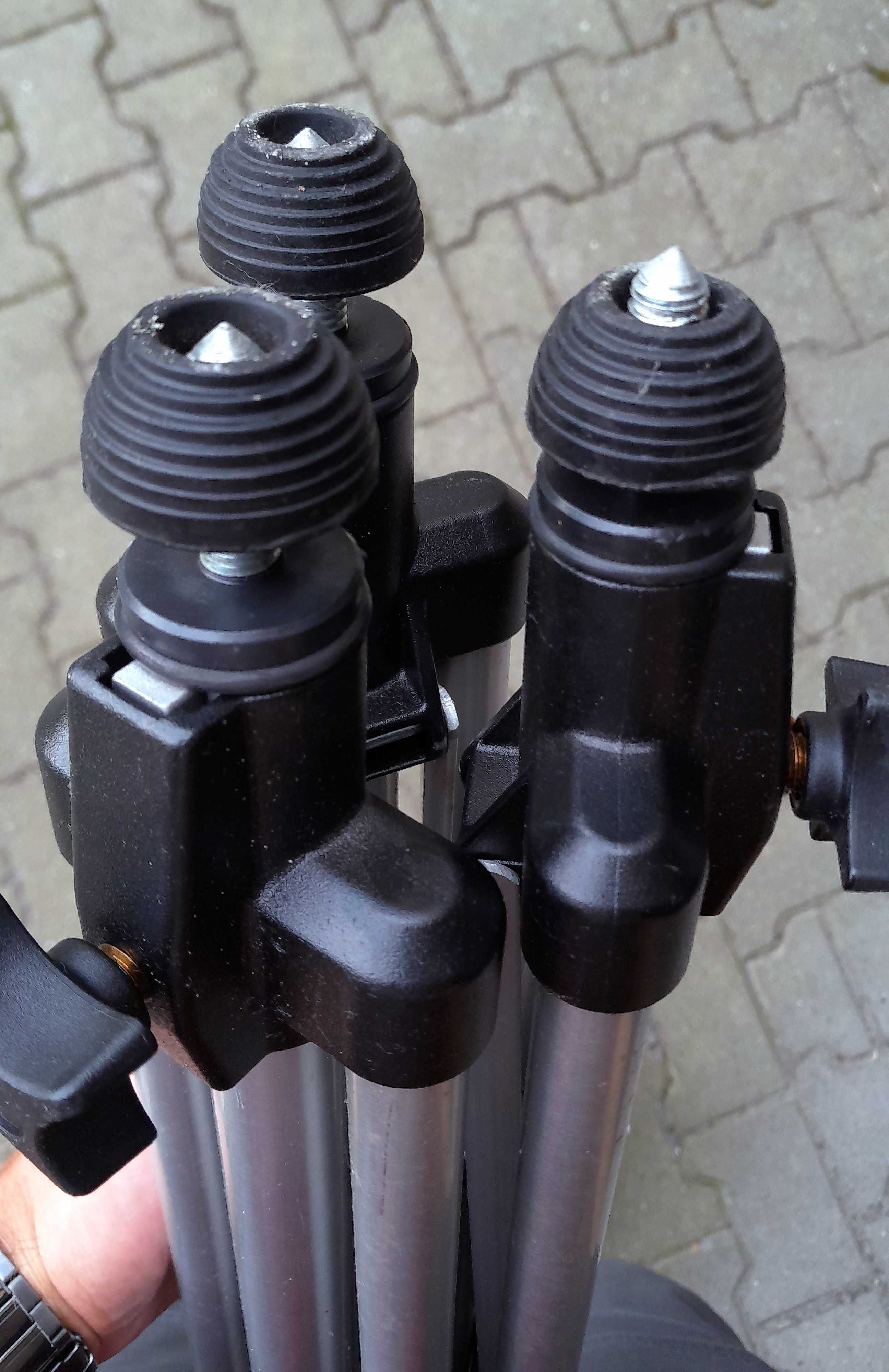 Statyw Manfrotto 028 + głowica 136 + leveling head 138