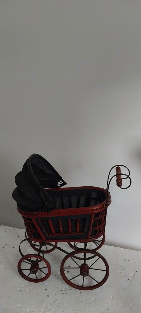 Wózek dla lalek retro