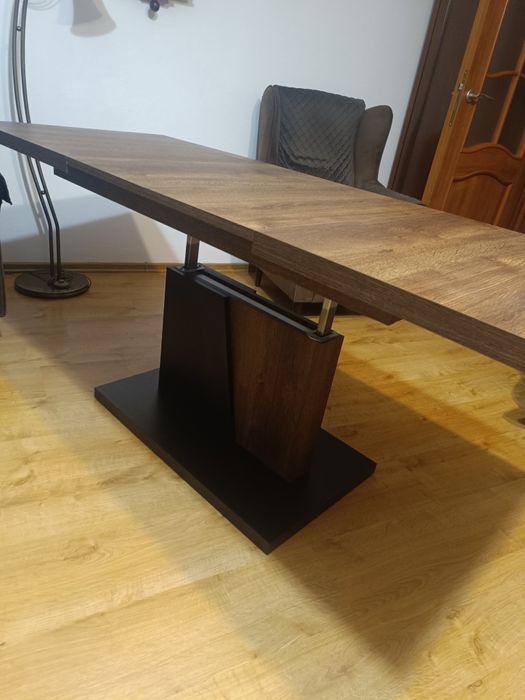 Ławostół firmy Mazzoni ciemny dąb/czarny mat