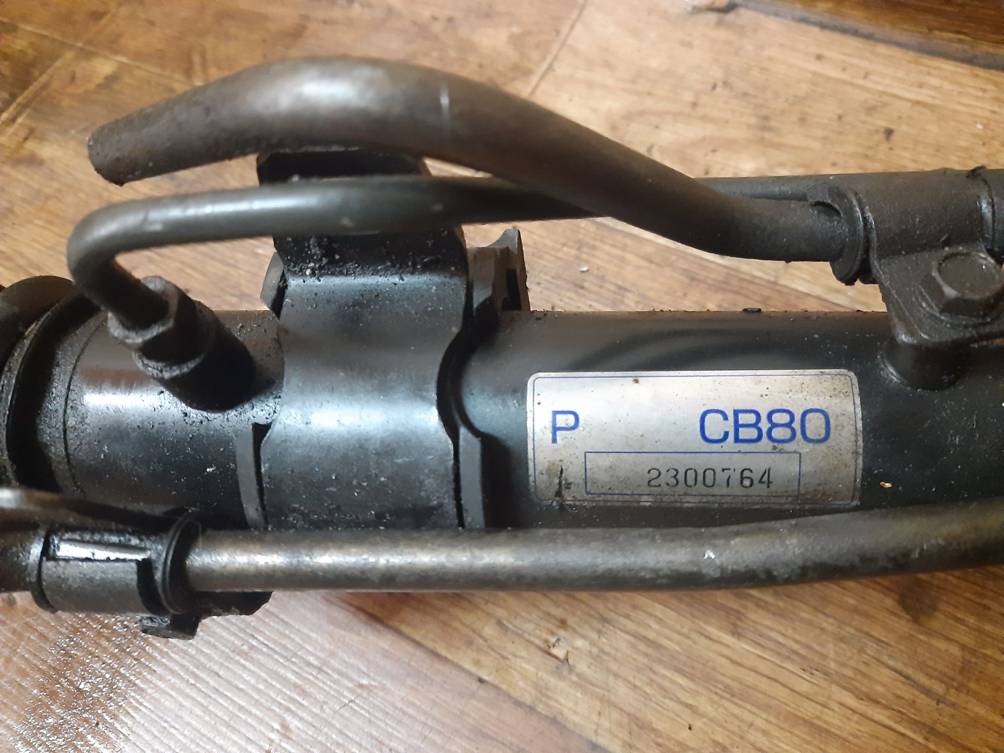 Мазда 323 Mazda 323 Рульова рейка 2300764  BJ 6 1998-2004