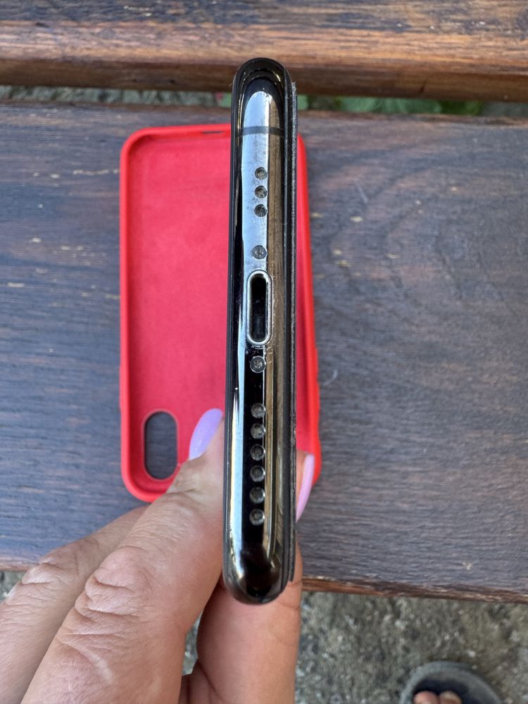 Iphone X 64 gb гарному стані