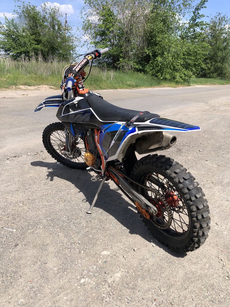 Geon Dakar GNX 250