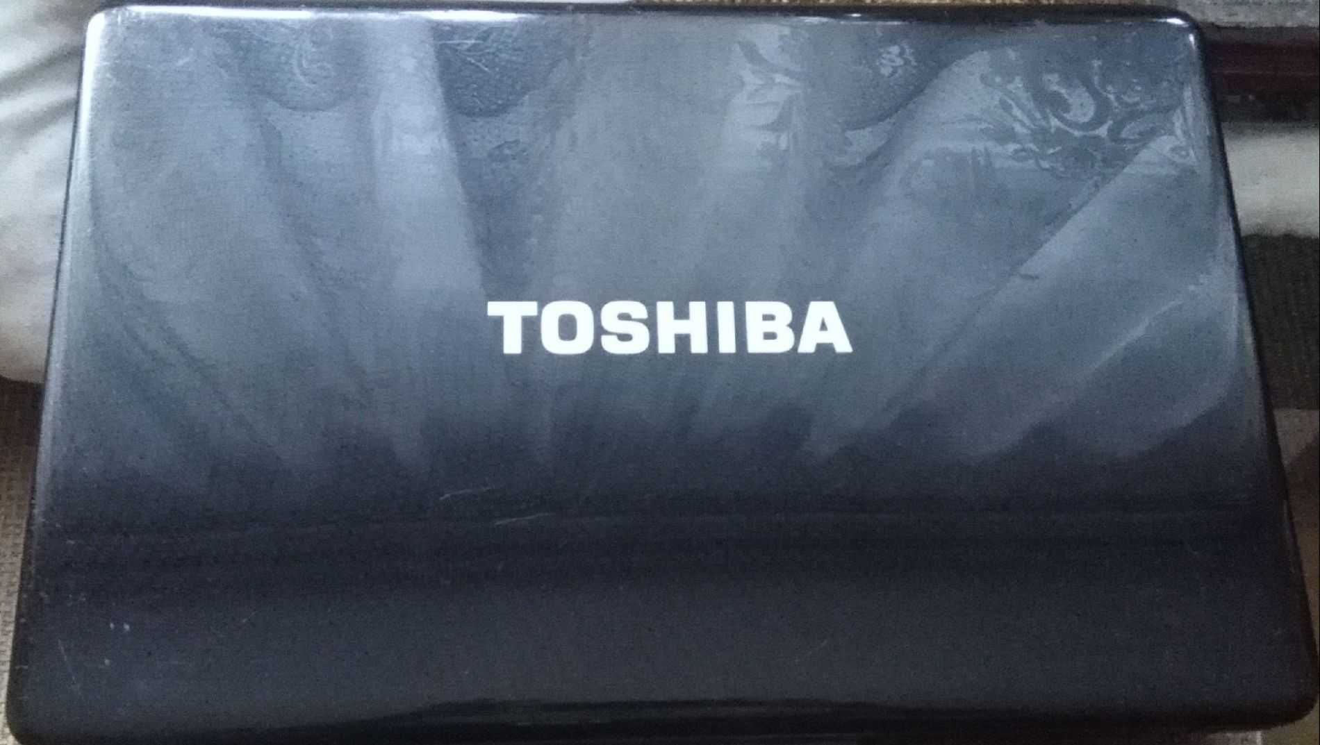 Toshiba Satellite L670D - 17 cali,Win10,hdmi!