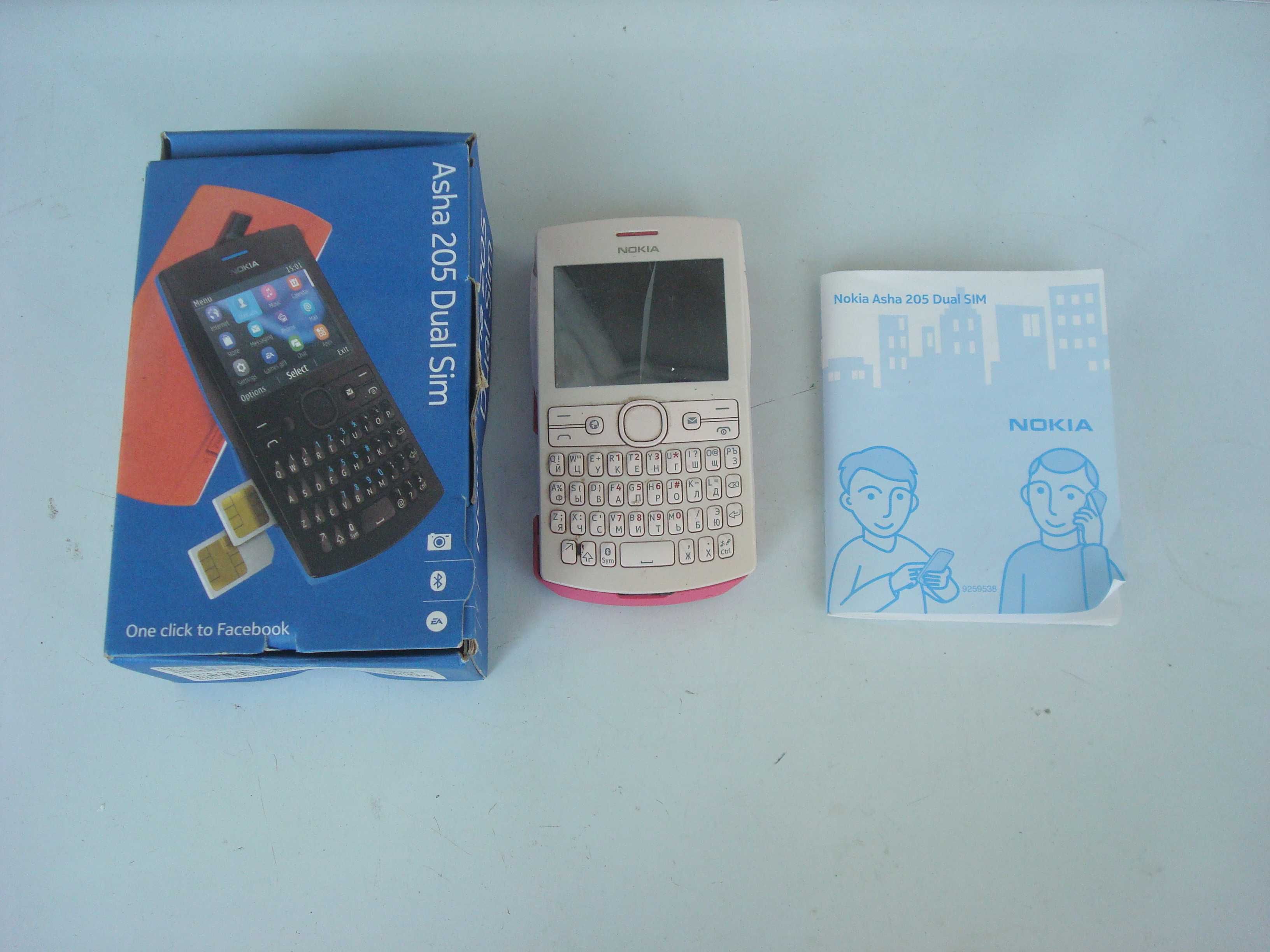 Телефон Nokia Asha 205 Dual Sim