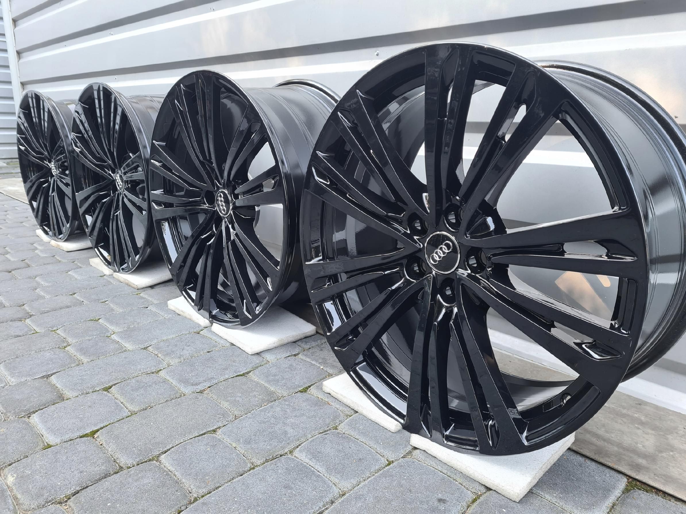 Oryginalne Felgi Audi 20 A4 A5 A6 A7 A8 Q3 Q5 Q7
