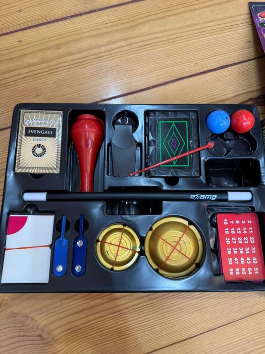 Magic Instruction - 150 Bricks64739663136387121