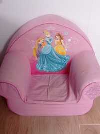 Fotel piankowy dla dziewczynki