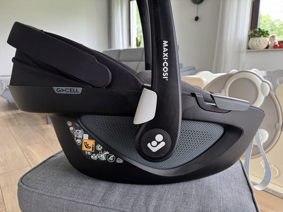 Fotelik nosidełko Maxi Cosi Pebble 360