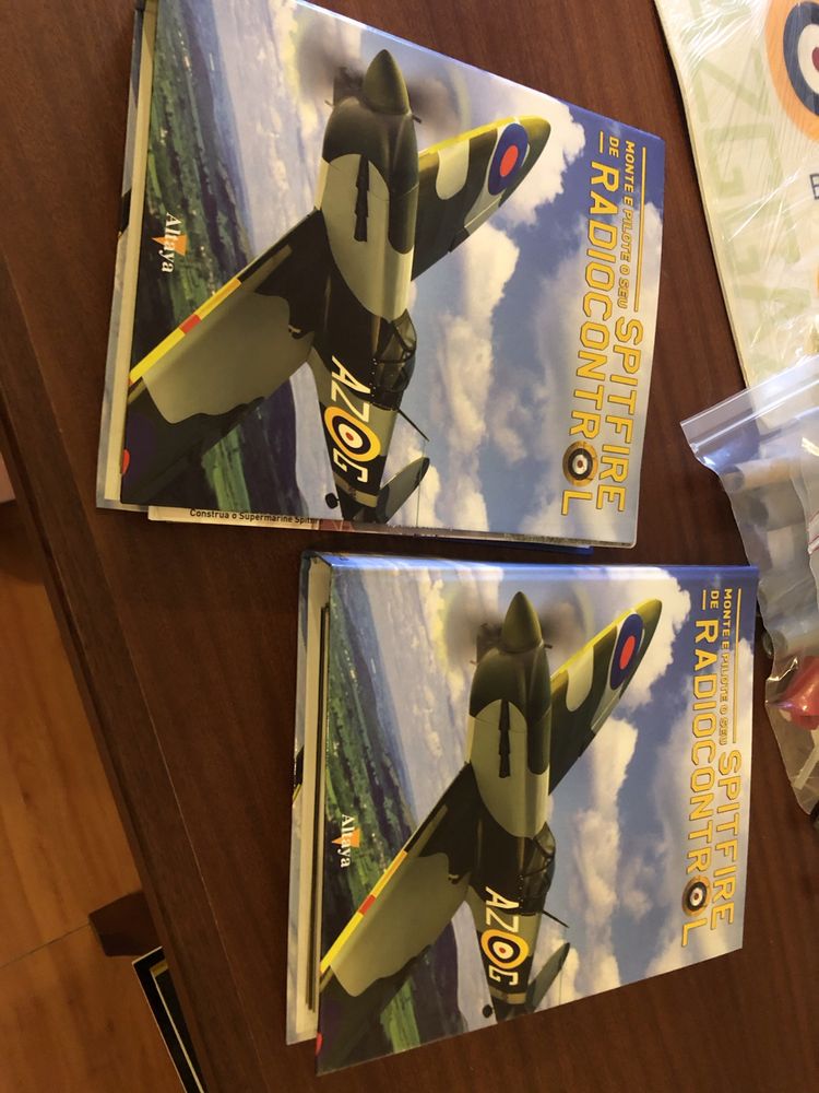 Avião rc spitfire