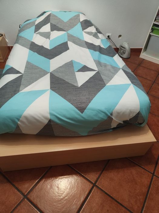 Cama de solteiro