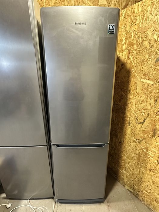 Холодильник Samsung No Frost