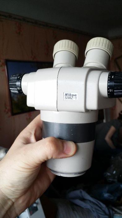 Zoom стерео микроскоп Nikon SMZ-1 0.7-3.0x (4.4x), окуляры 10х/23мм