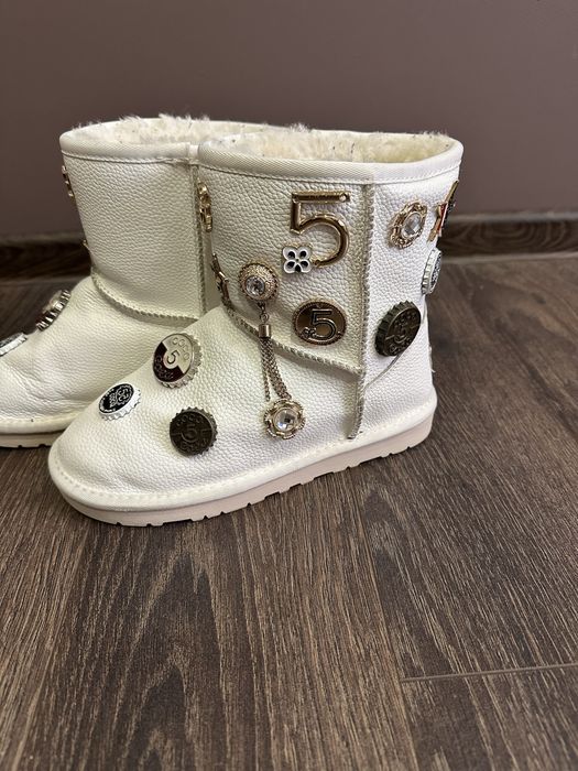 Уггі вінтаж аналог Jimmy choo