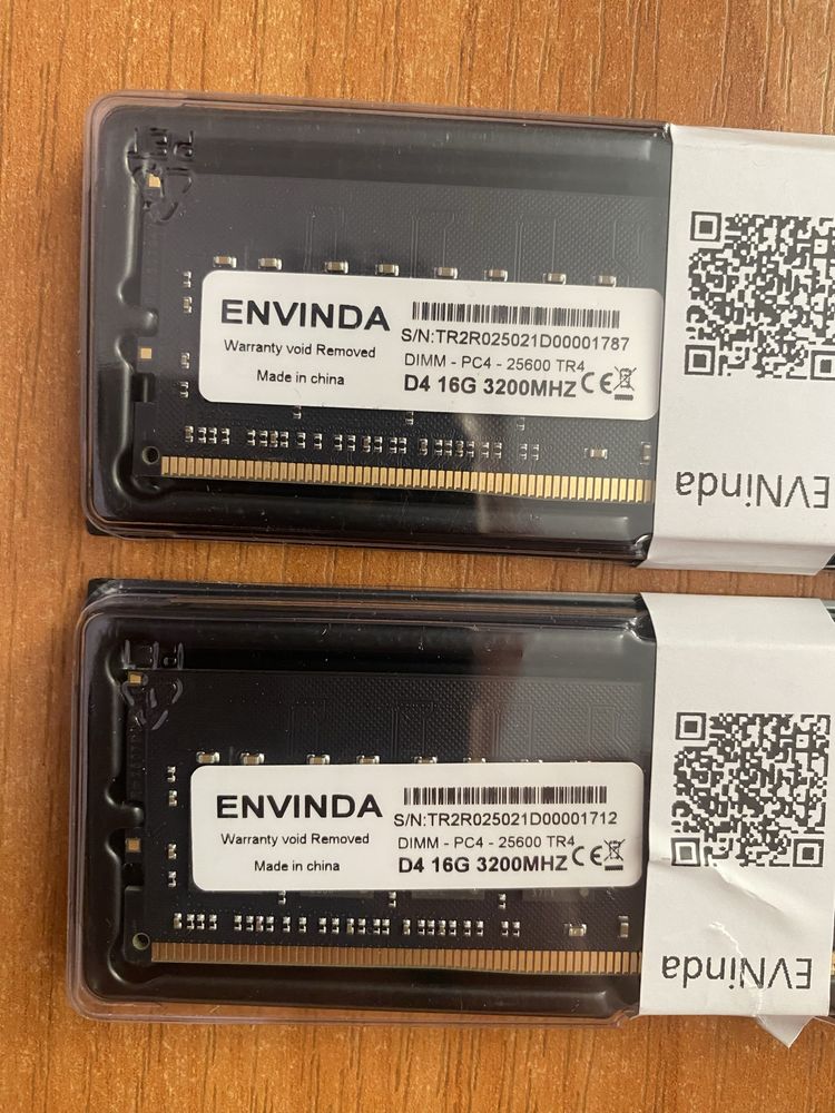 Оперативна память ddr 4. Планки по 16g x 32. Частота 3200.