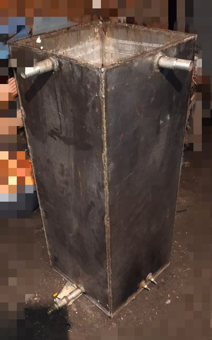 Бочка з електротеною для води