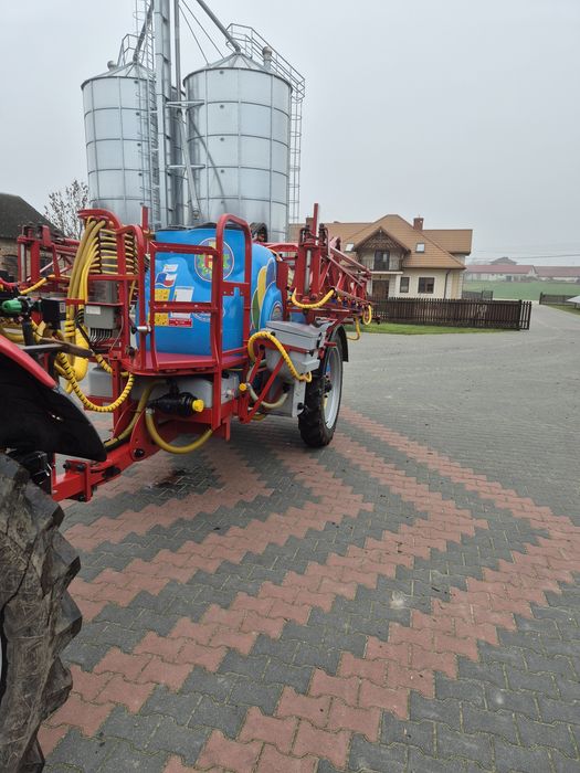 Opryskiwacz biardzki 2200l