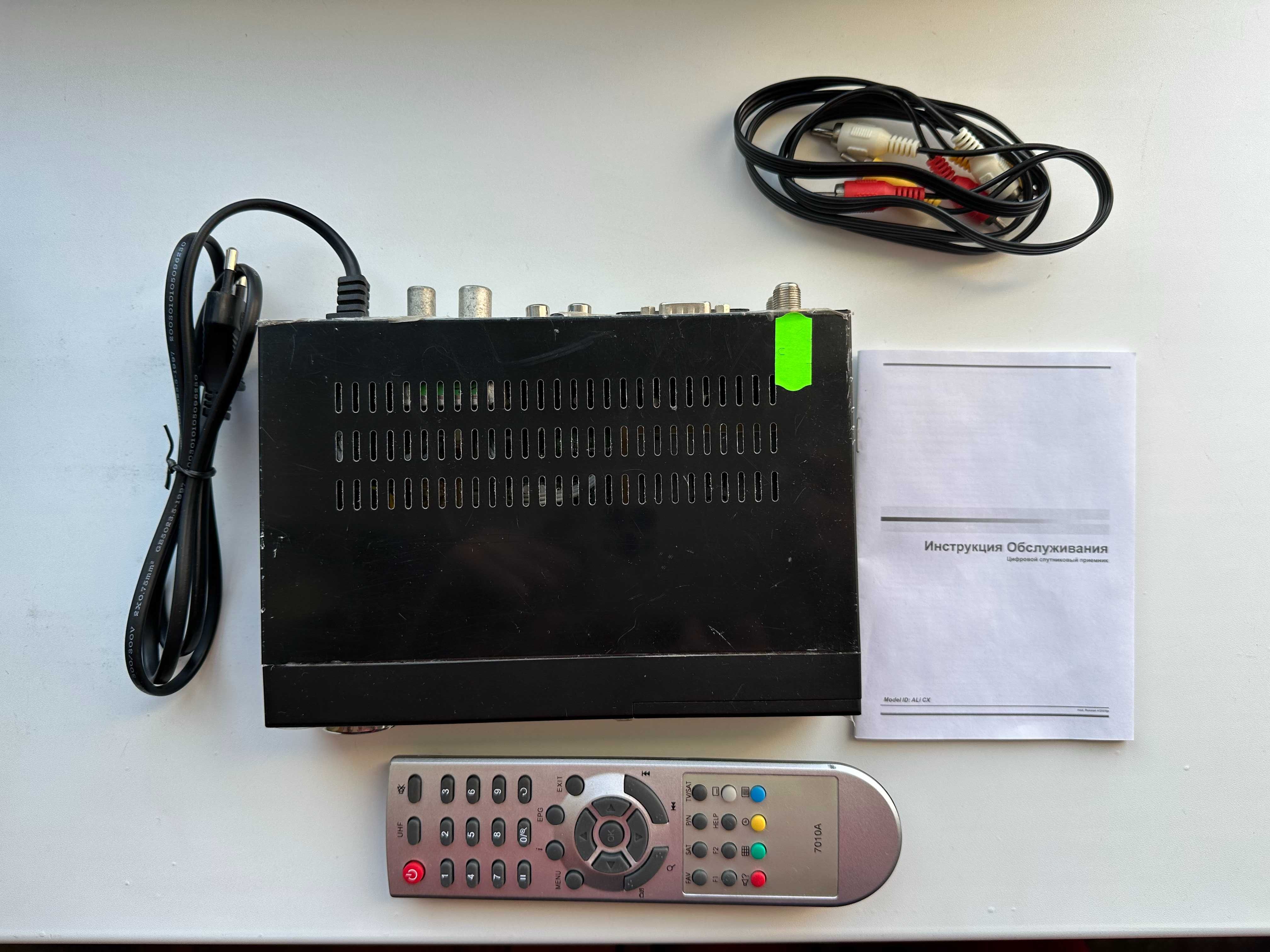 Супутникові ресівери / тюнери Technosat (4060CX - 2шт, 4160CX - 1шт)