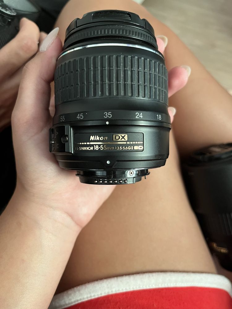 Camera nikon D5100 com diversos acessorios