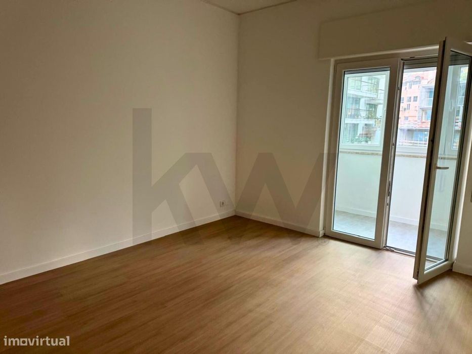 Apartamento T2 em São Vicente - Lisboa