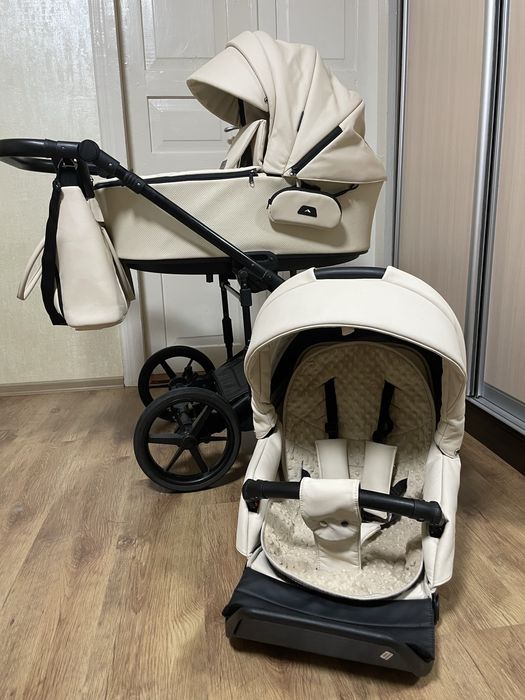 Коляска Adamex Porto Light 2 в 1