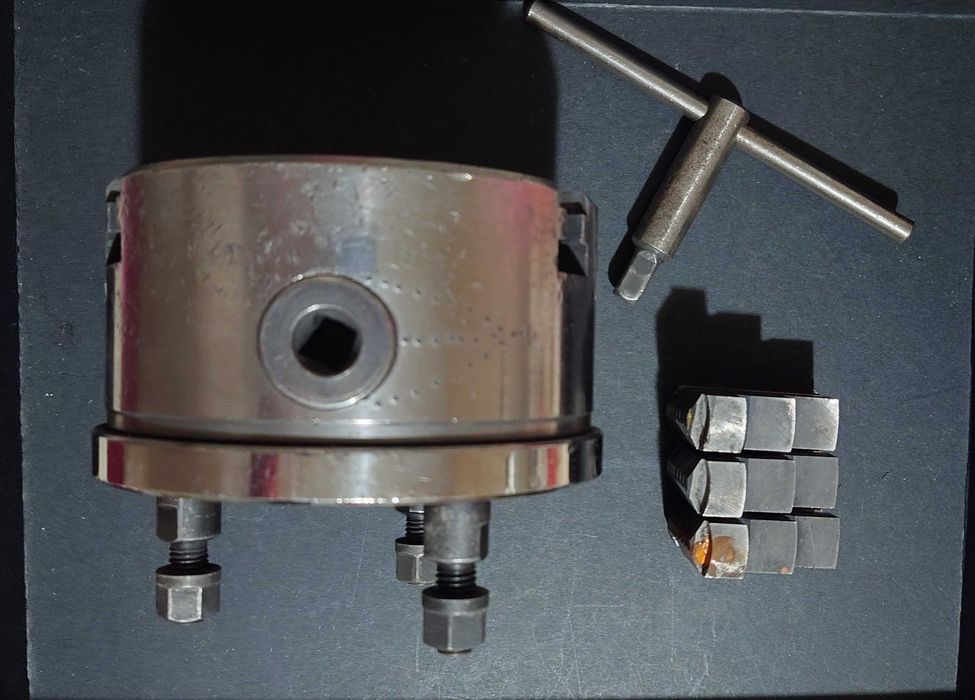 Патрон токарний  3х кулачковий 125