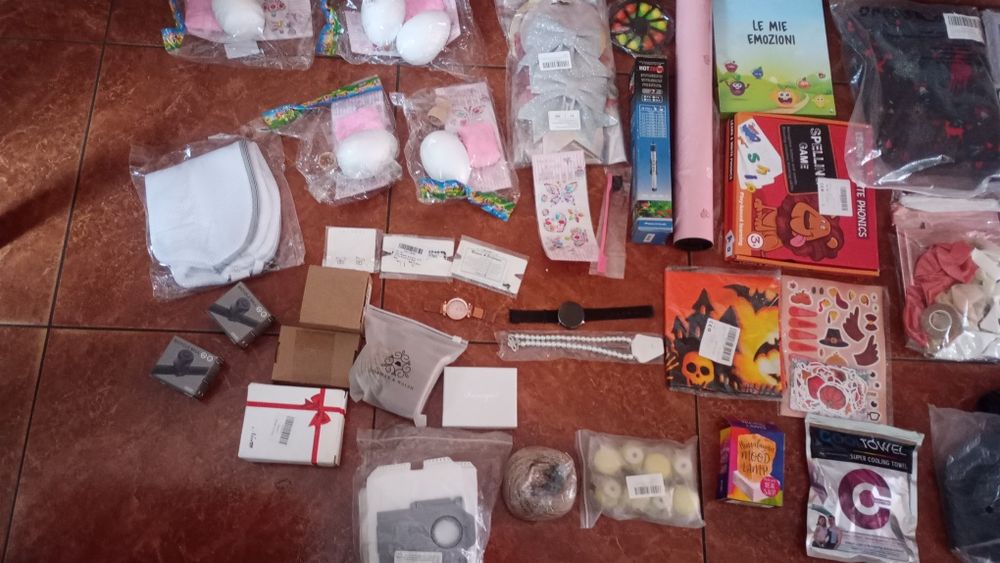 Zwroty z Amazon nowe mix