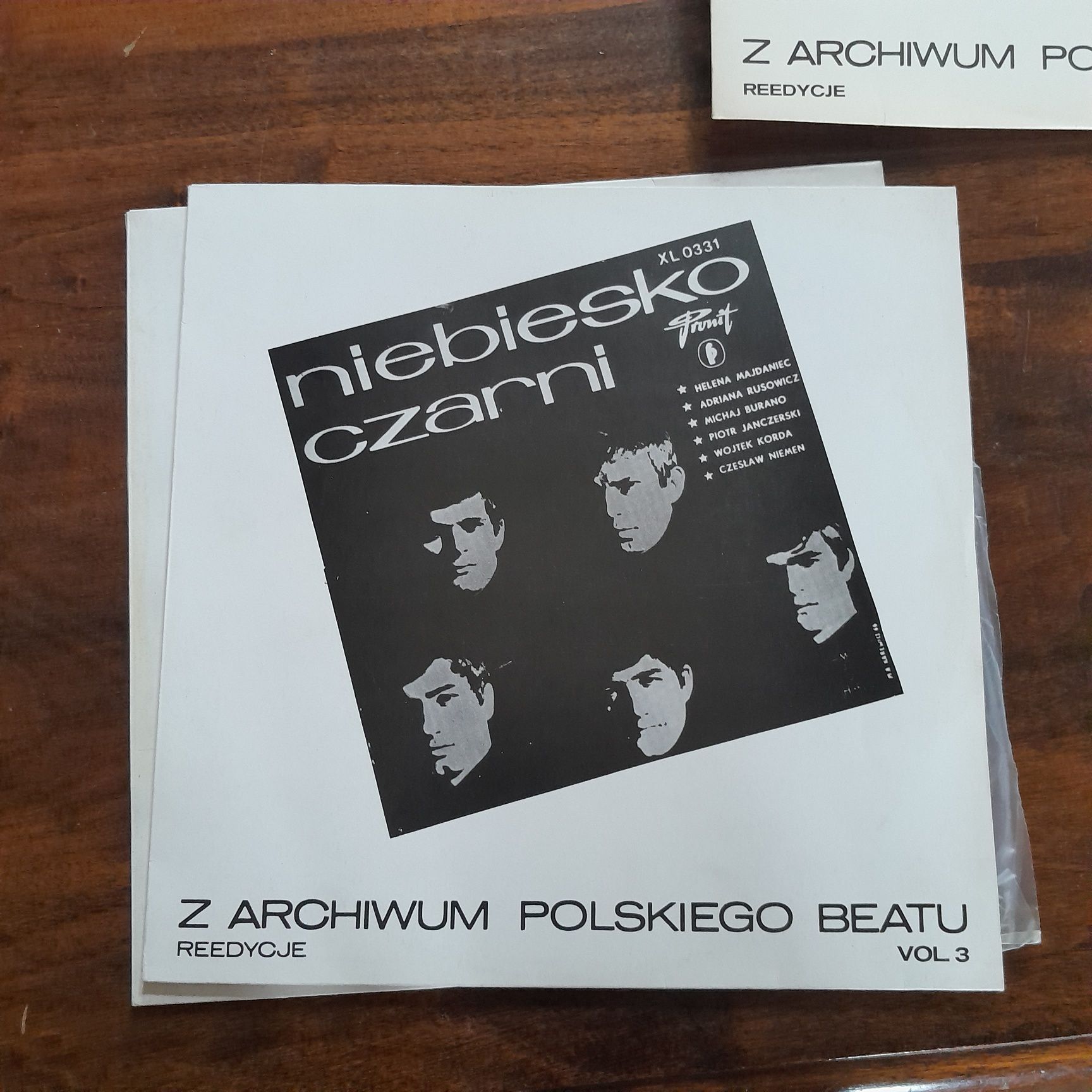 Z archiwum polskiego beatu vol 1, 2, 3, 4 Czerwono czarni Niebiesko cz