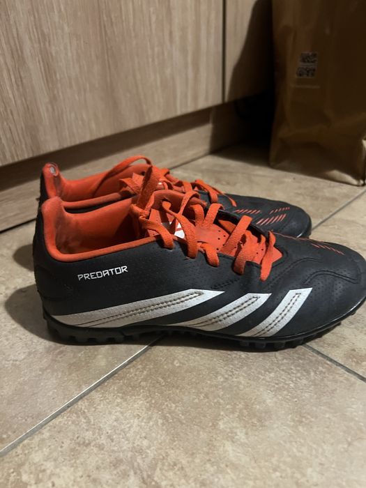 Turfy pilkarskie adidas predator 35