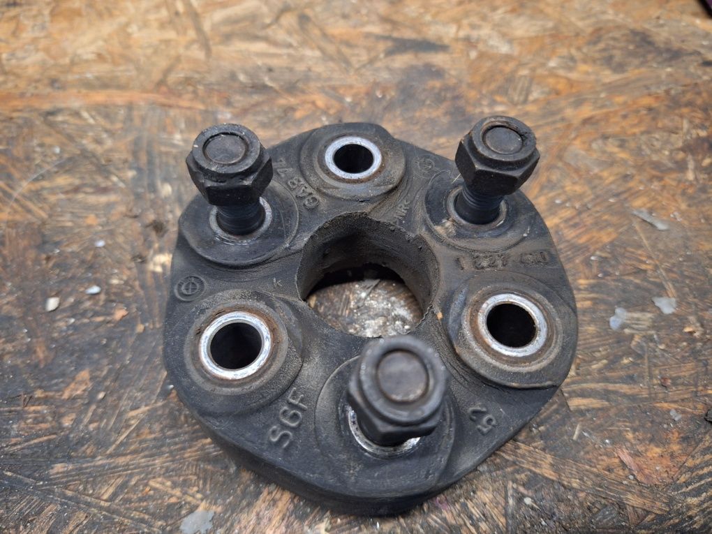 Łącznik elastyczny wału BMW e36 e34 e46 z3 z4