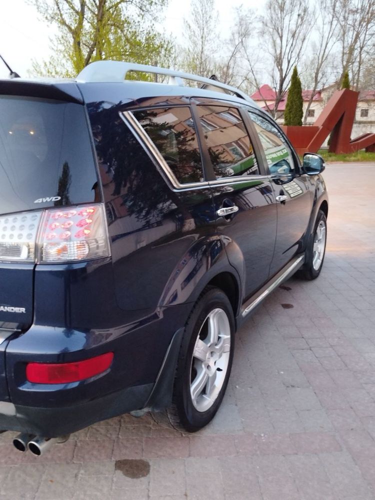 Mitsubishi outlander 2010 AUTOMAT(cr-v,asx,)