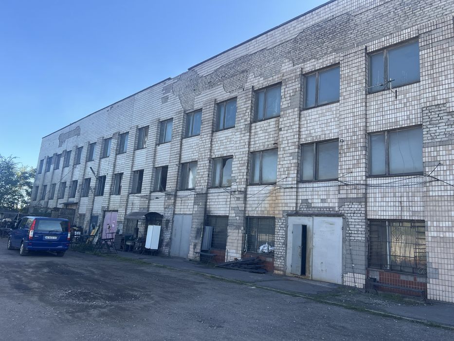 Аренда  2й этаж  центр города Широкая