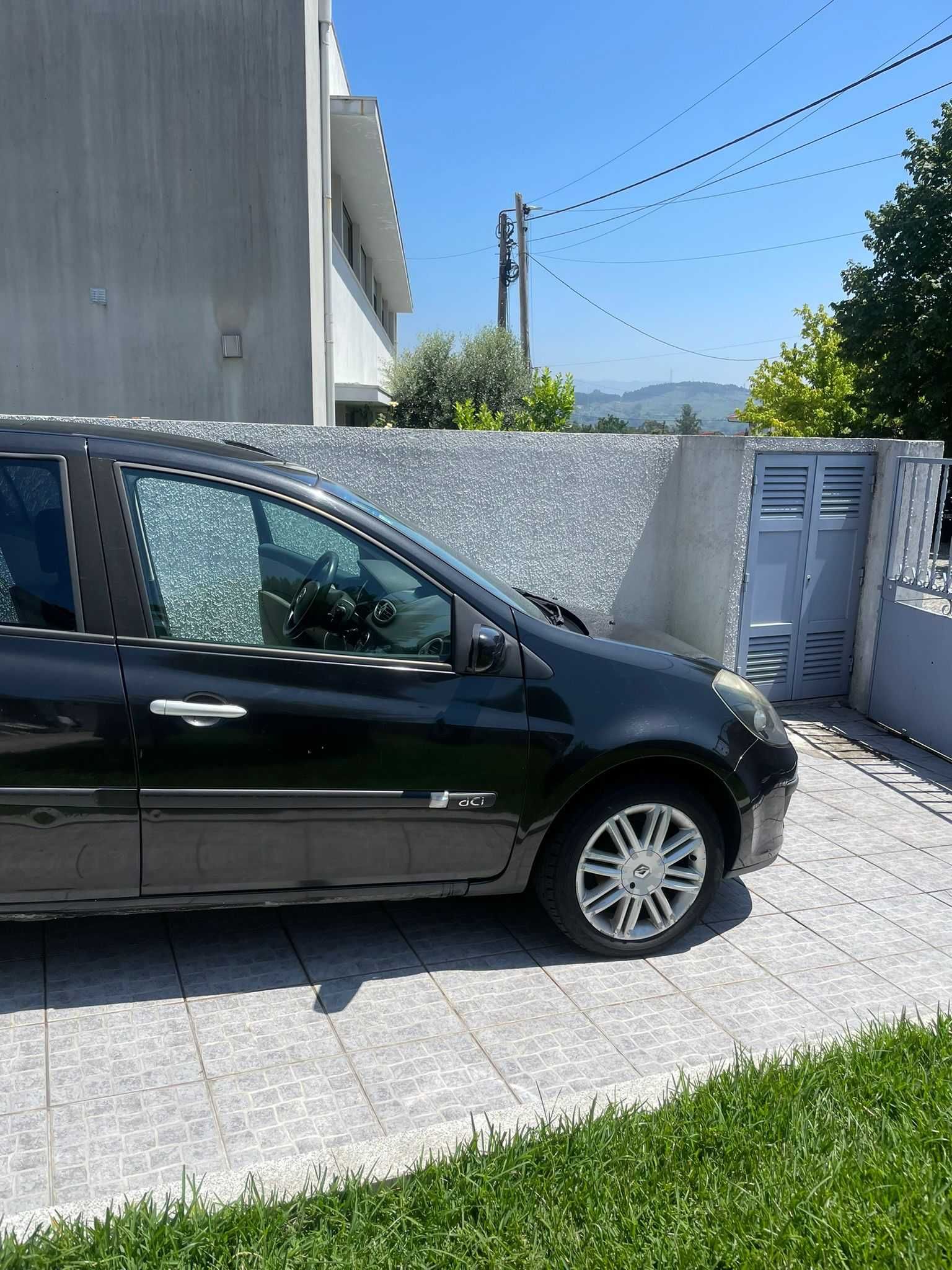 Renault Clio 3 1.5 dCi Diesel 106 cv / 78 kW 2006